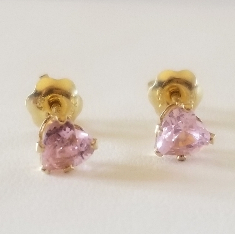 14K Gold Heart Stud Earrings